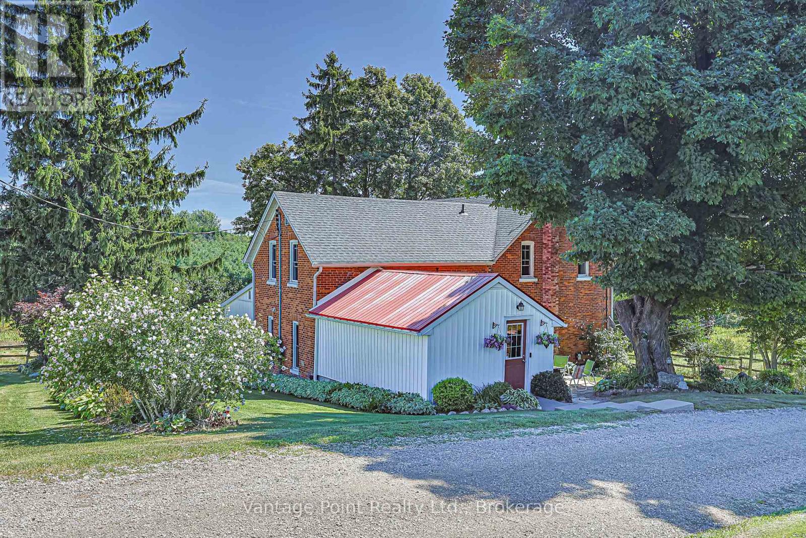 557440 4th Concession S, Meaford, Ontario  N4K 5N8 - Photo 9 - X12366472