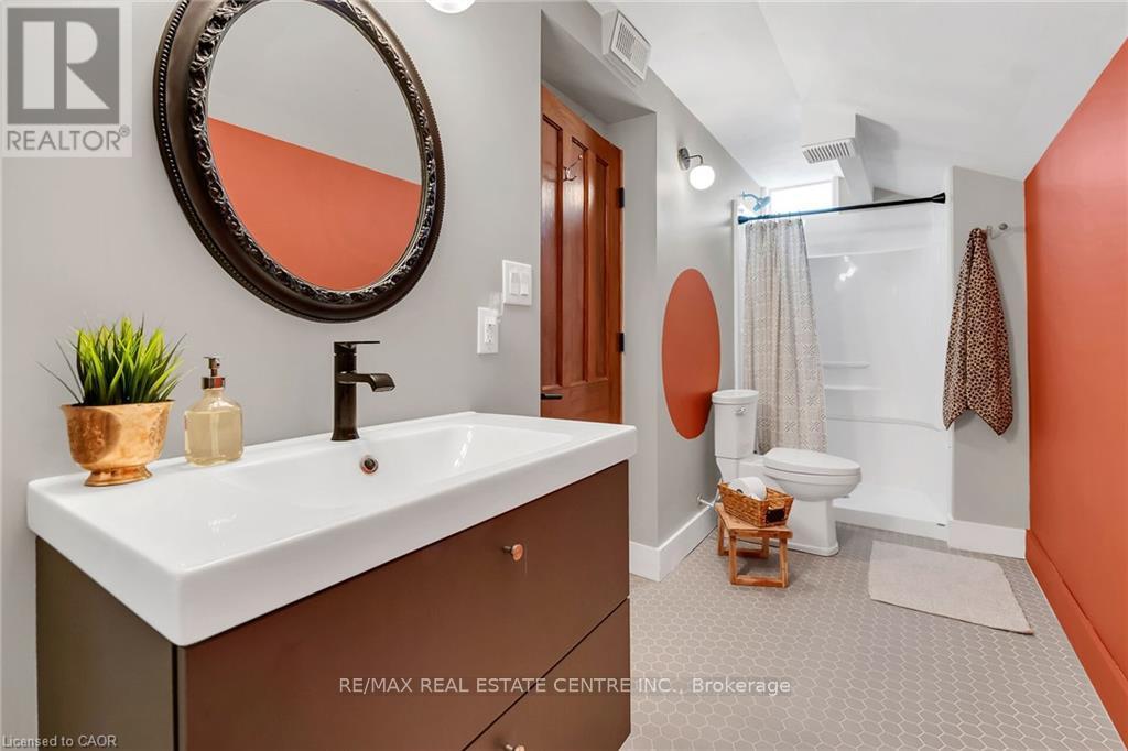 217 Jones Road, Hamilton, Ontario  L8E 5J4 - Photo 39 - X12477856