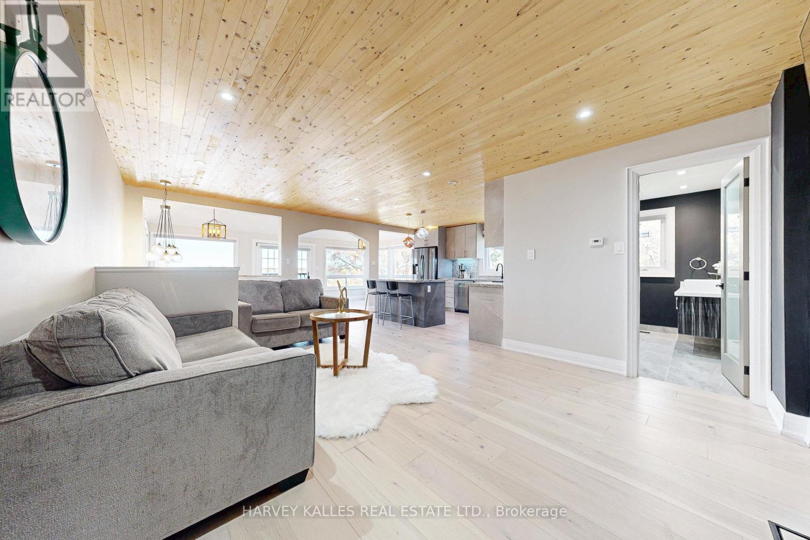 1 Mcgill Drive, Kawartha Lakes, Ontario  K9V 4R4 - Photo 12 - X12477863