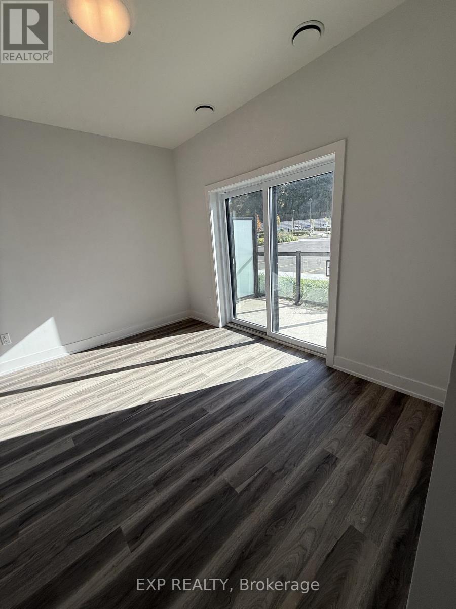 116 - 1100 Lackner Place S, Kitchener, Ontario  N2A 0M1 - Photo 12 - X12477911