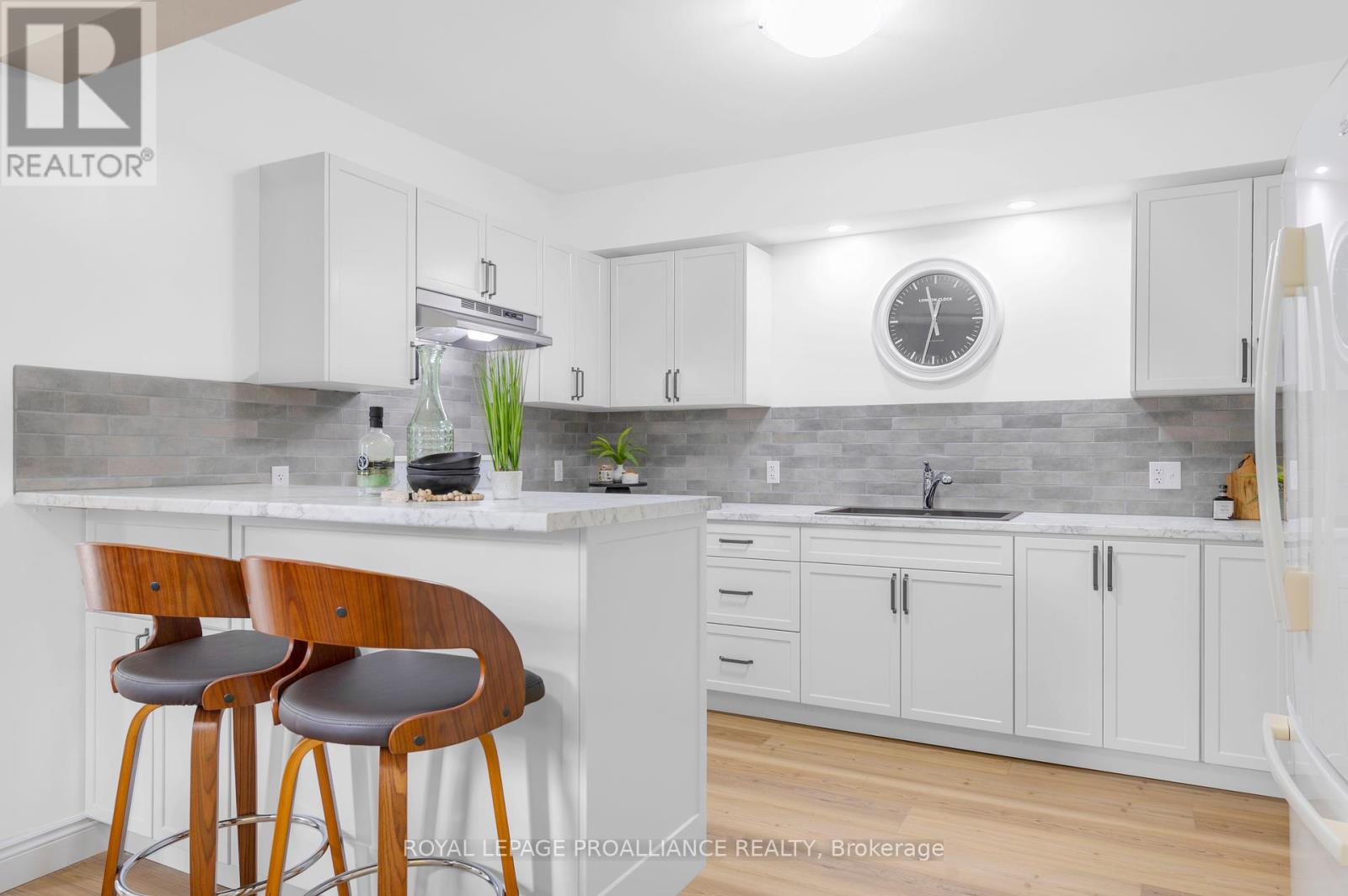 27 Maplewood Avenue, Brighton, Ontario  K0K 1H0 - Photo 5 - X12423998