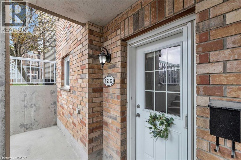 50 Howe Drive Unit# 12c, Kitchener, Ontario  N2E 0A3 - Photo 3 - 40781484