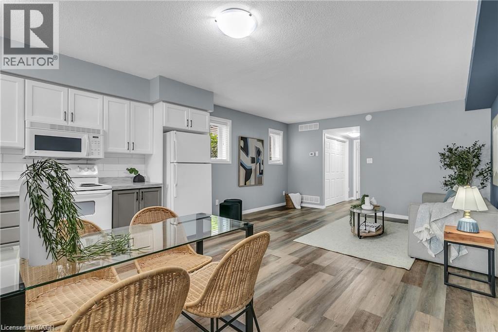 50 Howe Drive Unit# 12c, Kitchener, Ontario  N2E 0A3 - Photo 4 - 40781484