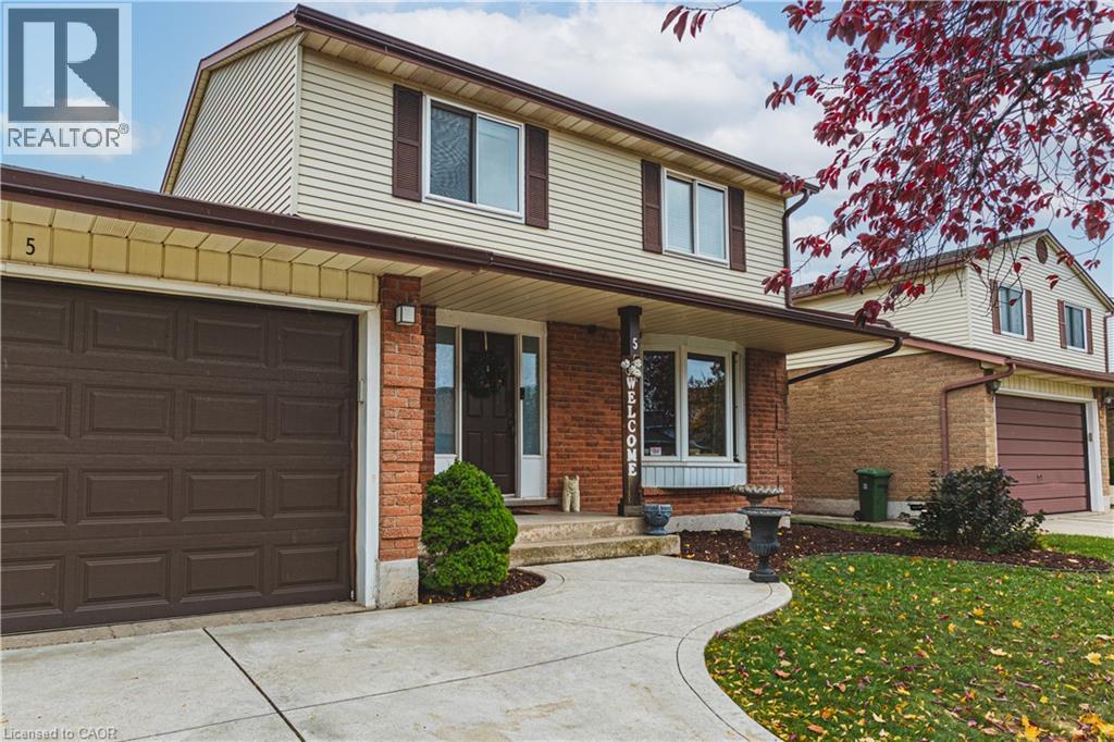 5 Bing Crescent, Stoney Creek, Ontario  L8E 3Z4 - Photo 1 - 40780614