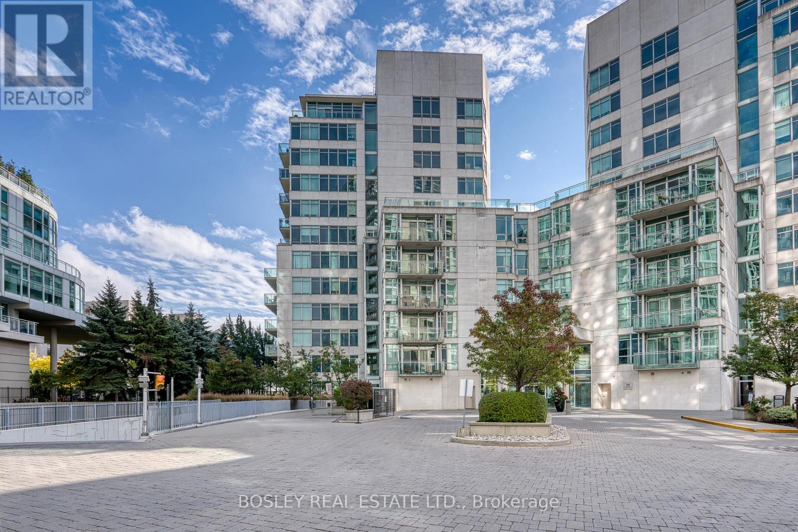 518 - 5 MARINE PARADE DRIVE, Toronto, Ontario