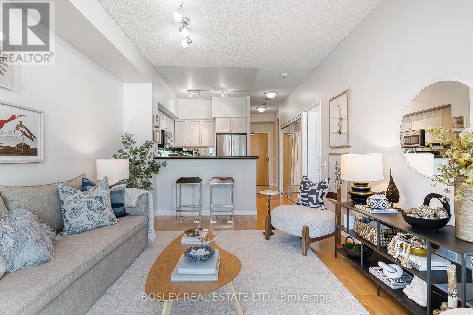 518 - 5 Marine Parade Drive, Toronto, Ontario  M8V 4B4 - Photo 16 - W12477947