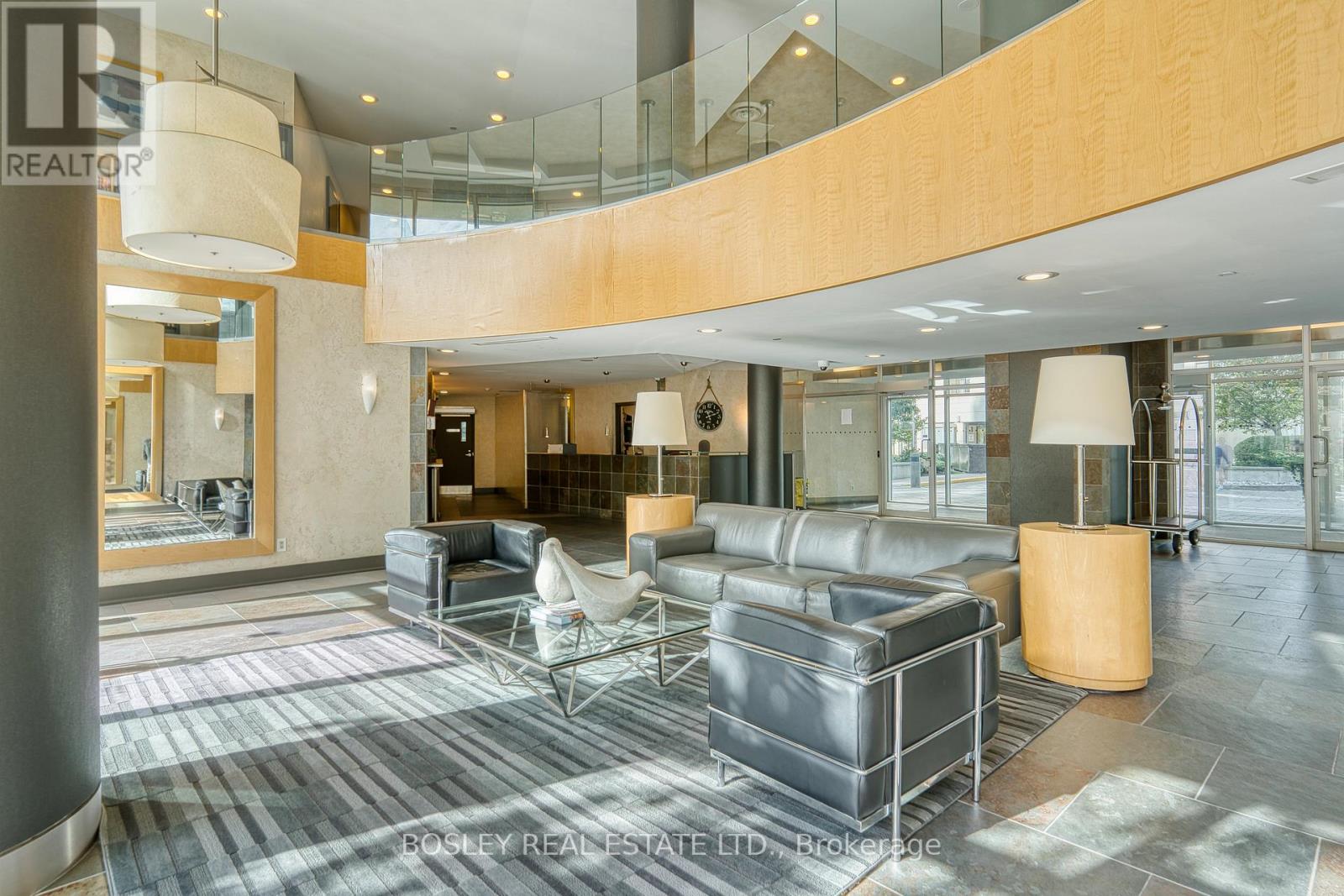 518 - 5 Marine Parade Drive, Toronto, Ontario  M8V 4B4 - Photo 3 - W12477947