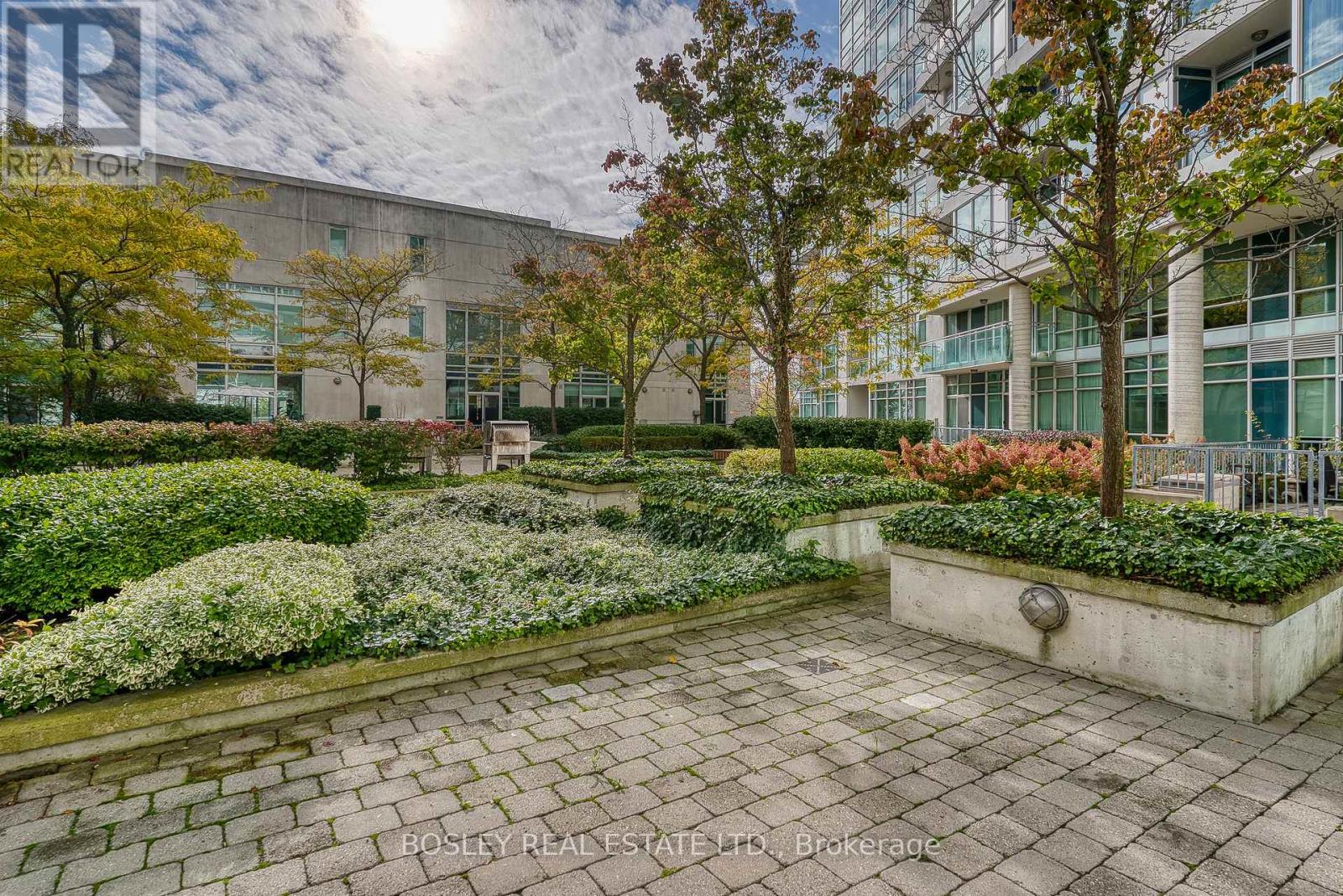 518 - 5 Marine Parade Drive, Toronto, Ontario  M8V 4B4 - Photo 33 - W12477947