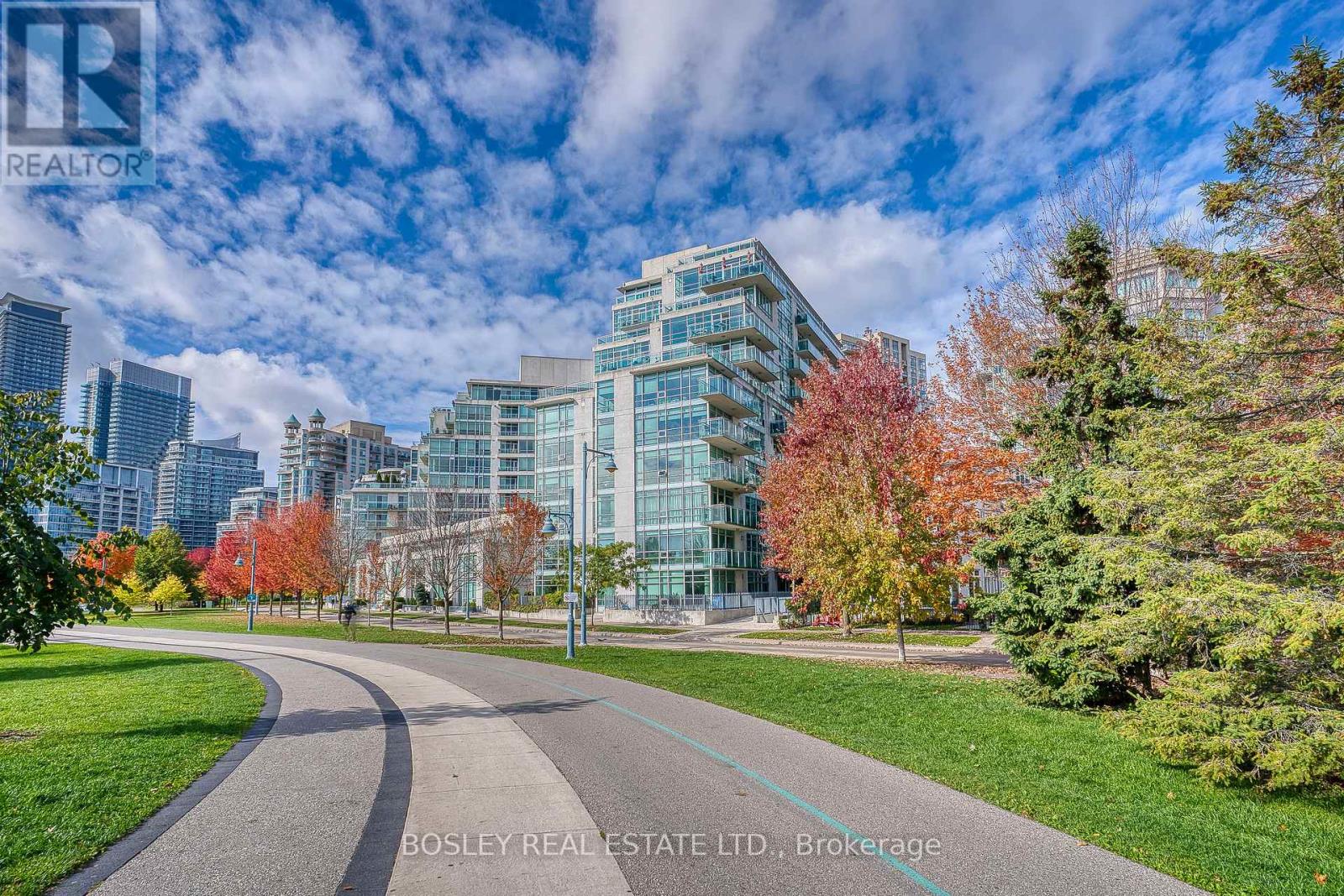 518 - 5 Marine Parade Drive, Toronto, Ontario  M8V 4B4 - Photo 39 - W12477947