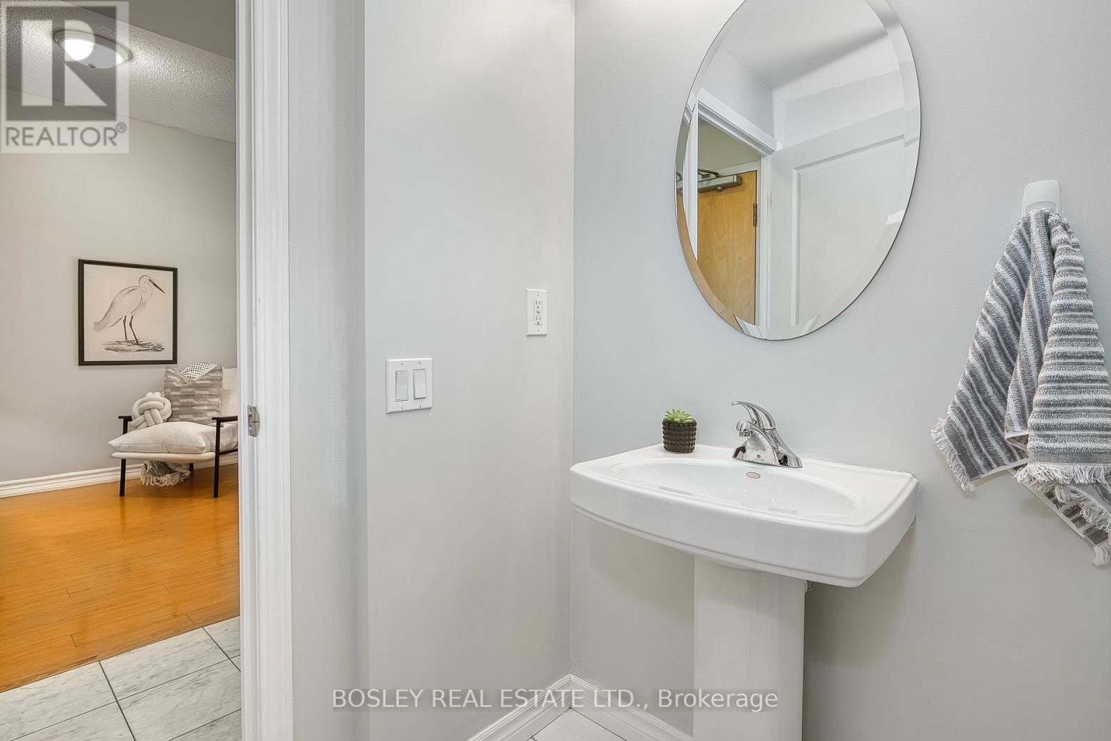 518 - 5 Marine Parade Drive, Toronto, Ontario  M8V 4B4 - Photo 9 - W12477947