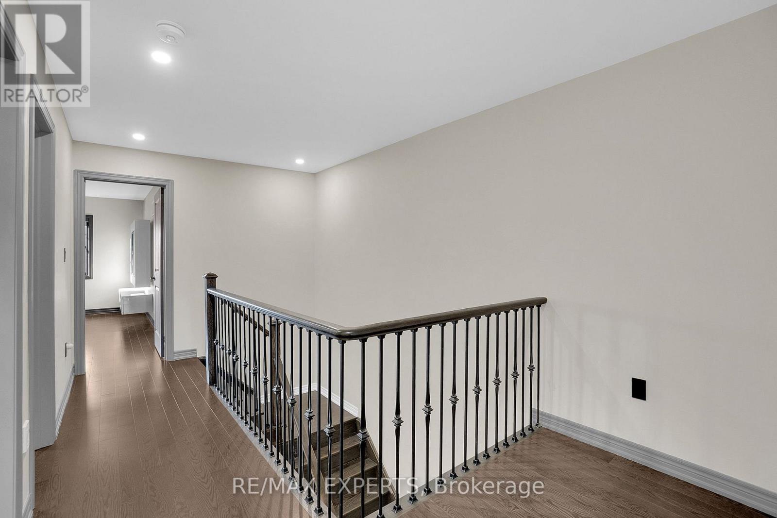 18 Morra Avenue, Caledon, Ontario  L7E 4K5 - Photo 17 - W12477952