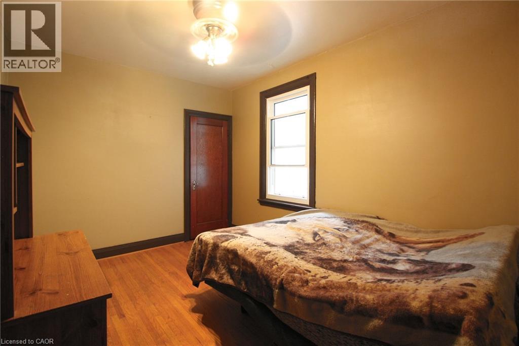 35 Barons Avenue S, Hamilton, Ontario  L8K 2Y1 - Photo 15 - 40764152