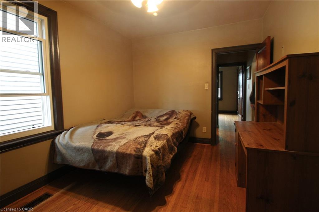 35 Barons Avenue S, Hamilton, Ontario  L8K 2Y1 - Photo 16 - 40764152