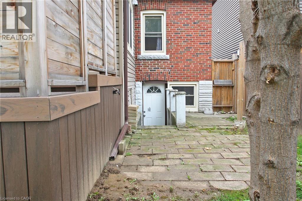 35 Barons Avenue S, Hamilton, Ontario  L8K 2Y1 - Photo 23 - 40764152