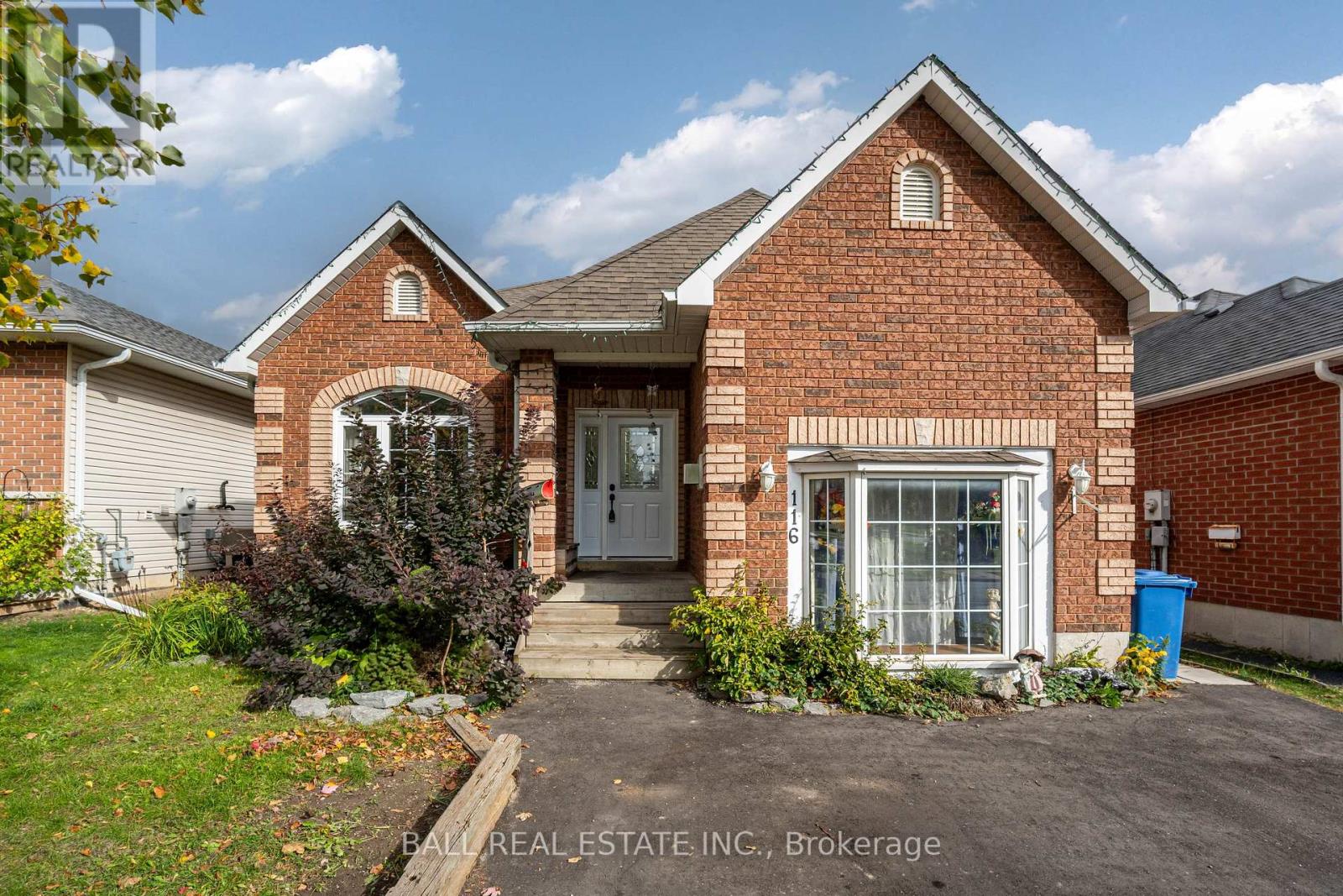 116 Adelaide Street S, Kawartha Lakes, Ontario  K9V 0B7 - Photo 1 - X12478213
