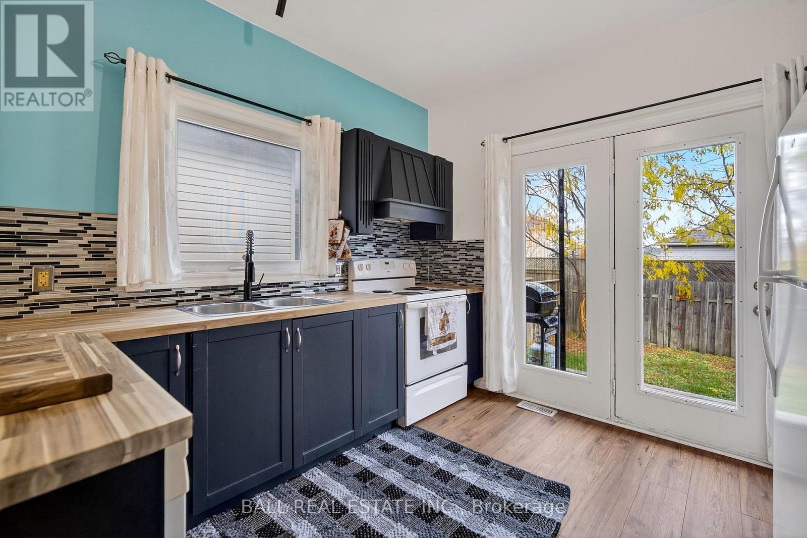 116 Adelaide Street S, Kawartha Lakes, Ontario  K9V 0B7 - Photo 10 - X12478213