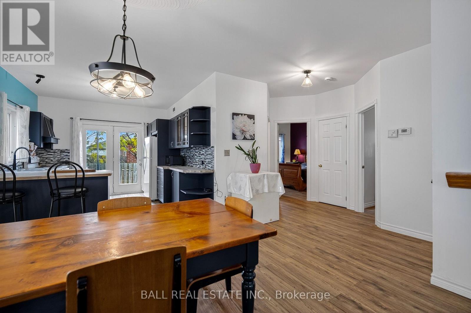 116 Adelaide Street S, Kawartha Lakes, Ontario  K9V 0B7 - Photo 12 - X12478213