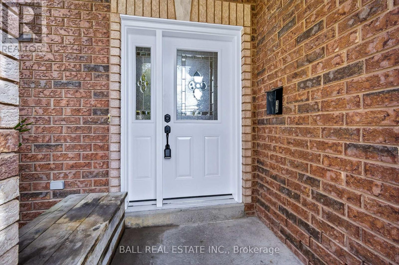 116 Adelaide Street S, Kawartha Lakes, Ontario  K9V 0B7 - Photo 3 - X12478213