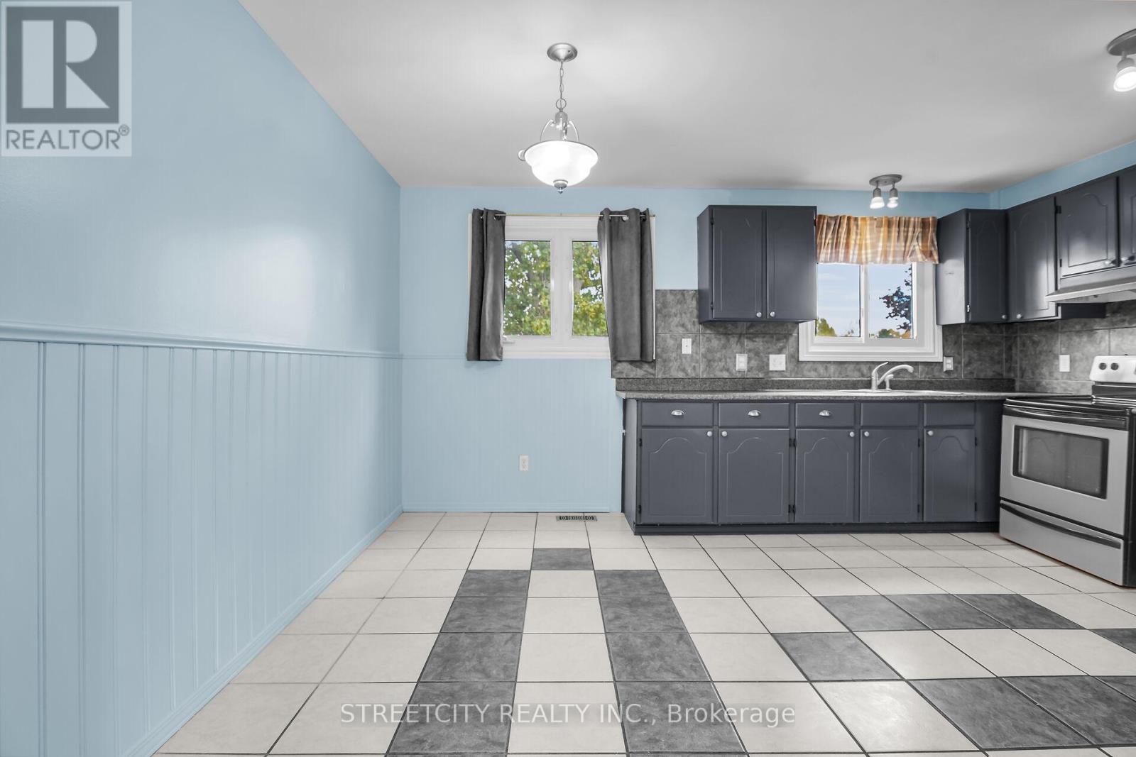 456 Alston Road, London South, Ontario  N6C 3B9 - Photo 10 - X12478206