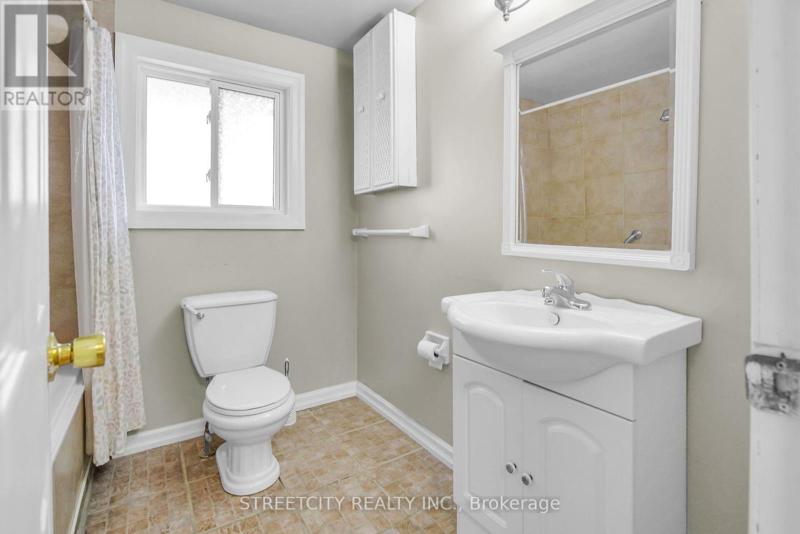 456 Alston Road, London South, Ontario  N6C 3B9 - Photo 22 - X12478206