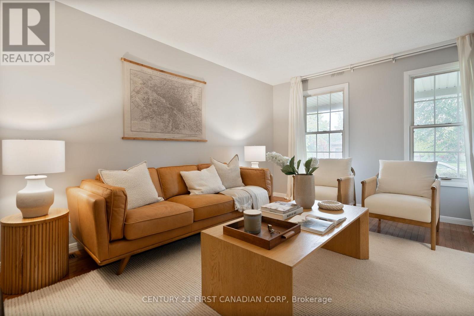 90 Meridene Crescent W, London North, Ontario  N5X 1G2 - Photo 5 - X12478288