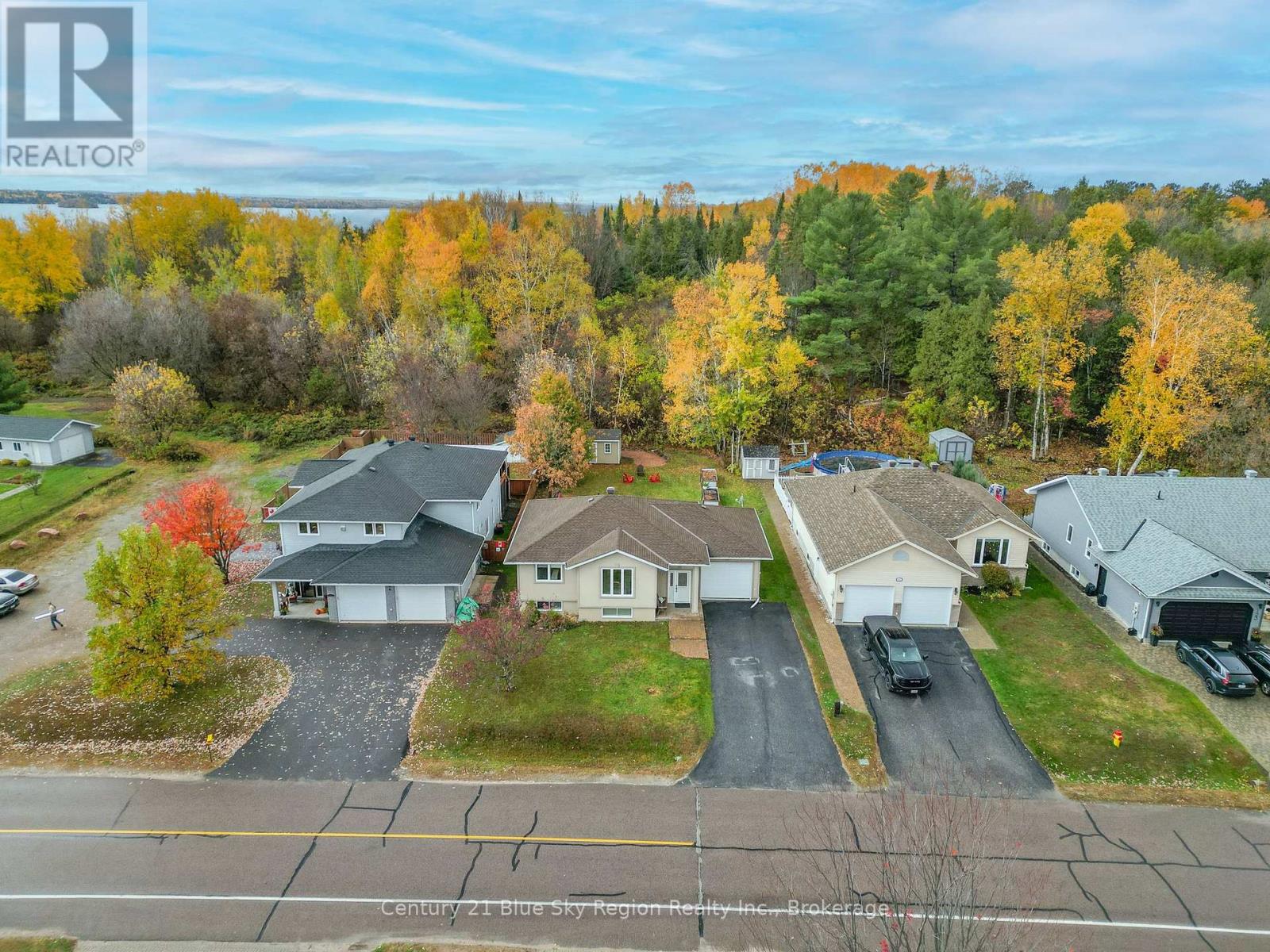 111 Kilby Lane, Callander, Ontario  P0H 1H0 - Photo 34 - X12478127