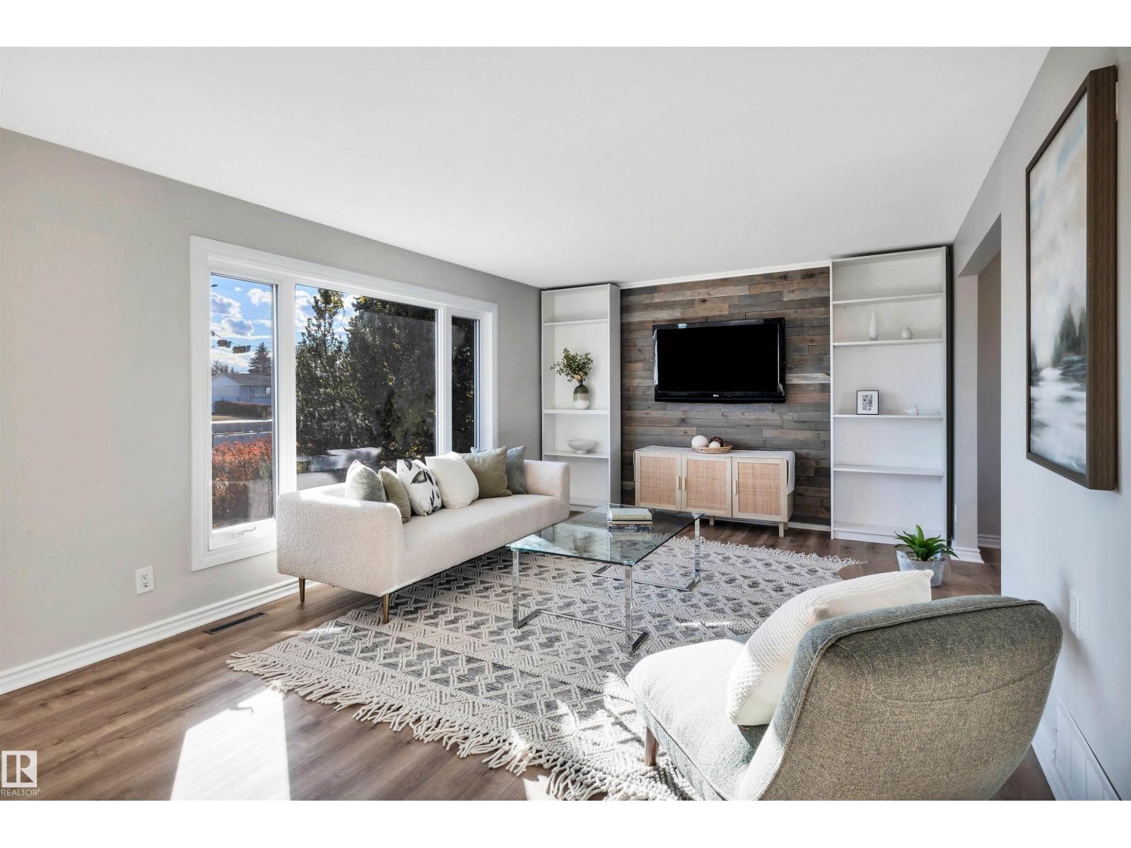 16208 87 Av Nw, Edmonton, Alberta  T5R 4G9 - Photo 5 - E4463175
