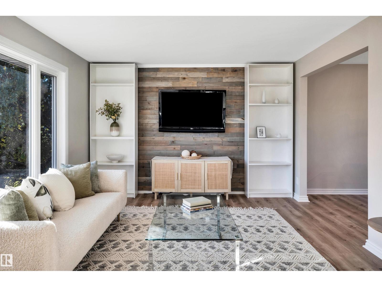 16208 87 Av Nw, Edmonton, Alberta  T5R 4G9 - Photo 6 - E4463175
