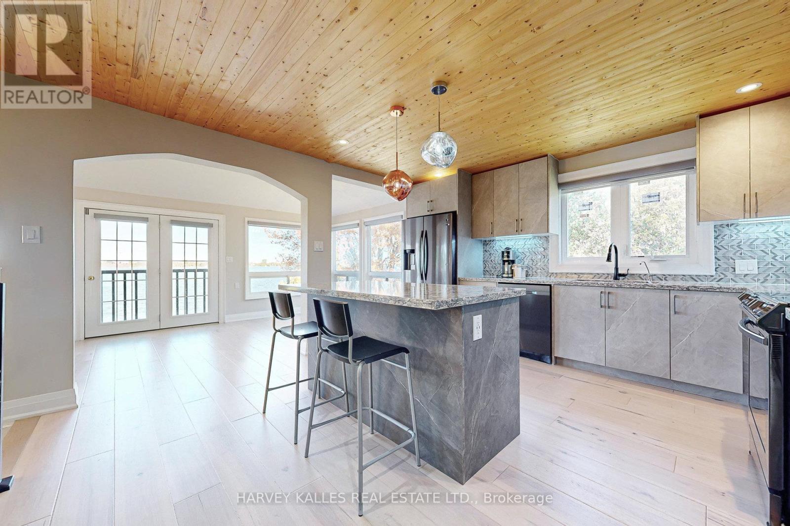 1 Mcgill Drive, Kawartha Lakes, Ontario  K9V 4R4 - Photo 7 - X12477938