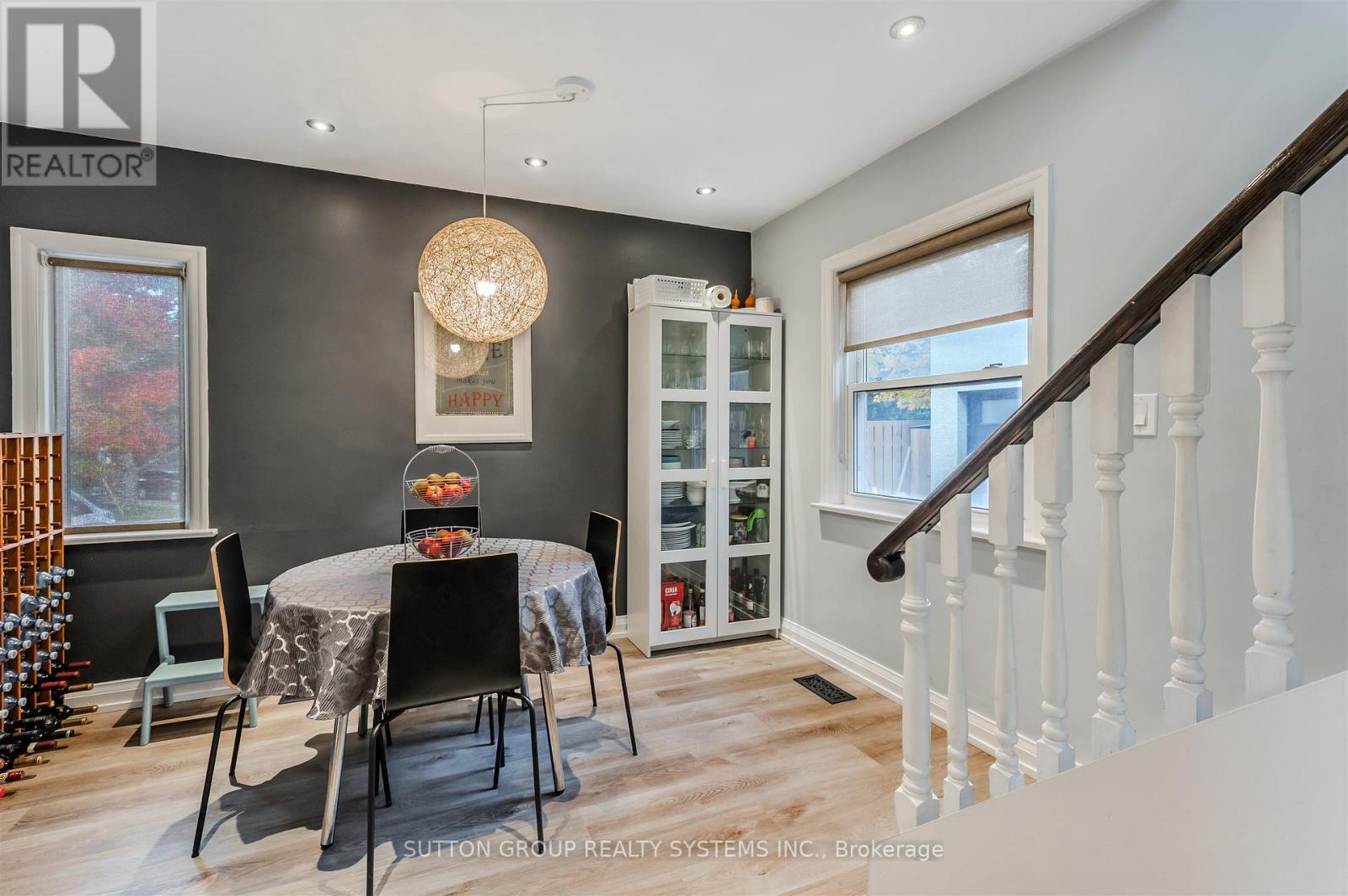 1 Elmlea Avenue, Toronto (Humber Heights), Ontario  M9P 2M6 - Photo 13 - W12472229