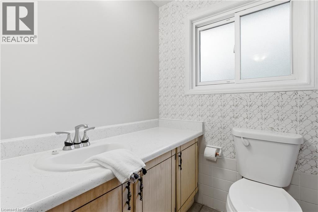28 Bacall Crescent, Hamilton, Ontario  L8T 4W9 - Photo 23 - 40781609