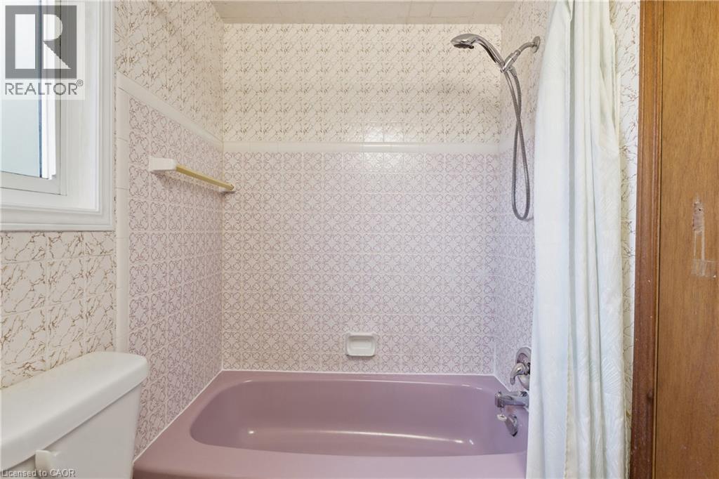 28 Bacall Crescent, Hamilton, Ontario  L8T 4W9 - Photo 24 - 40781609