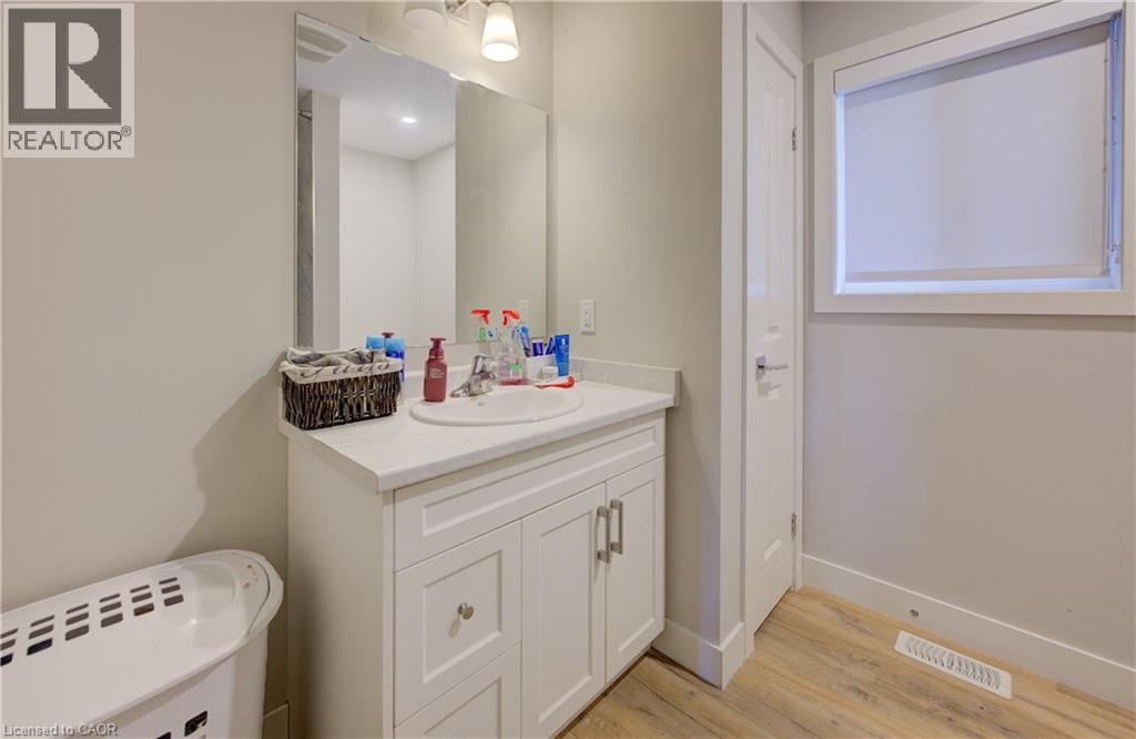 33 Second Avenue Unit# A, Kitchener, Ontario  N2C 1N4 - Photo 21 - 40780991