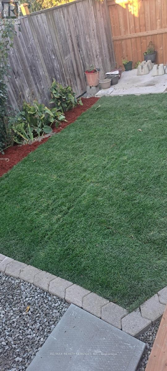 91 Young Crescent, Niagara-On-The-Lake, Ontario  L0S 1J7 - Photo 48 - X12408575