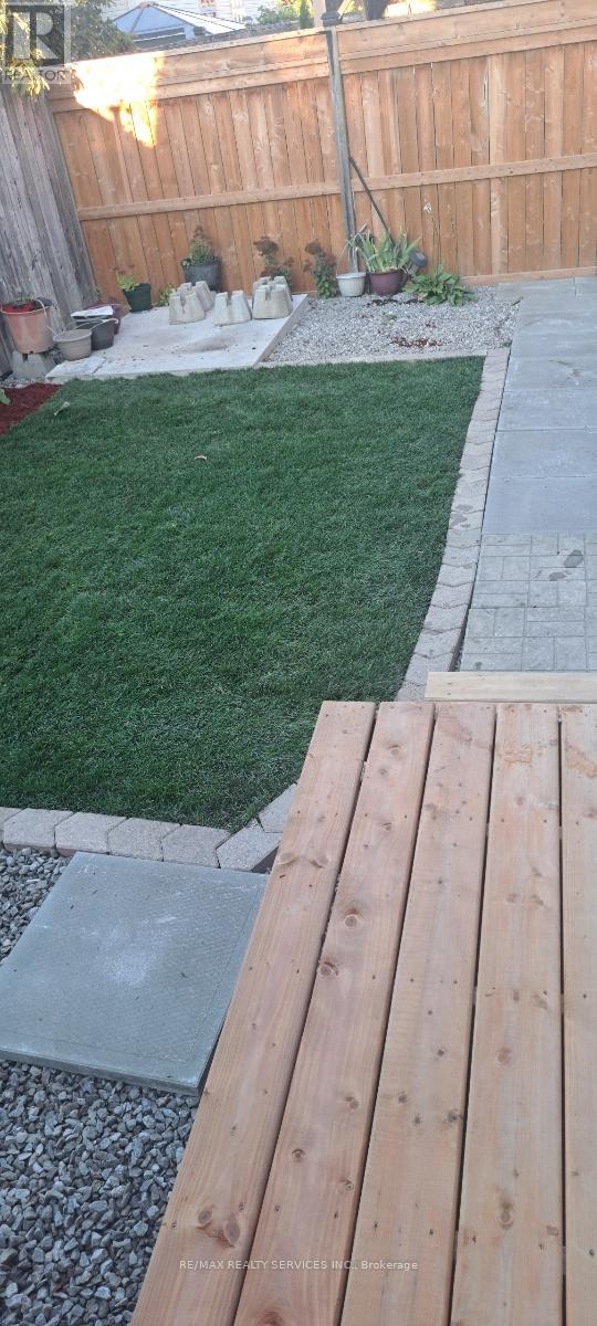 91 Young Crescent, Niagara-On-The-Lake, Ontario  L0S 1J7 - Photo 50 - X12408575