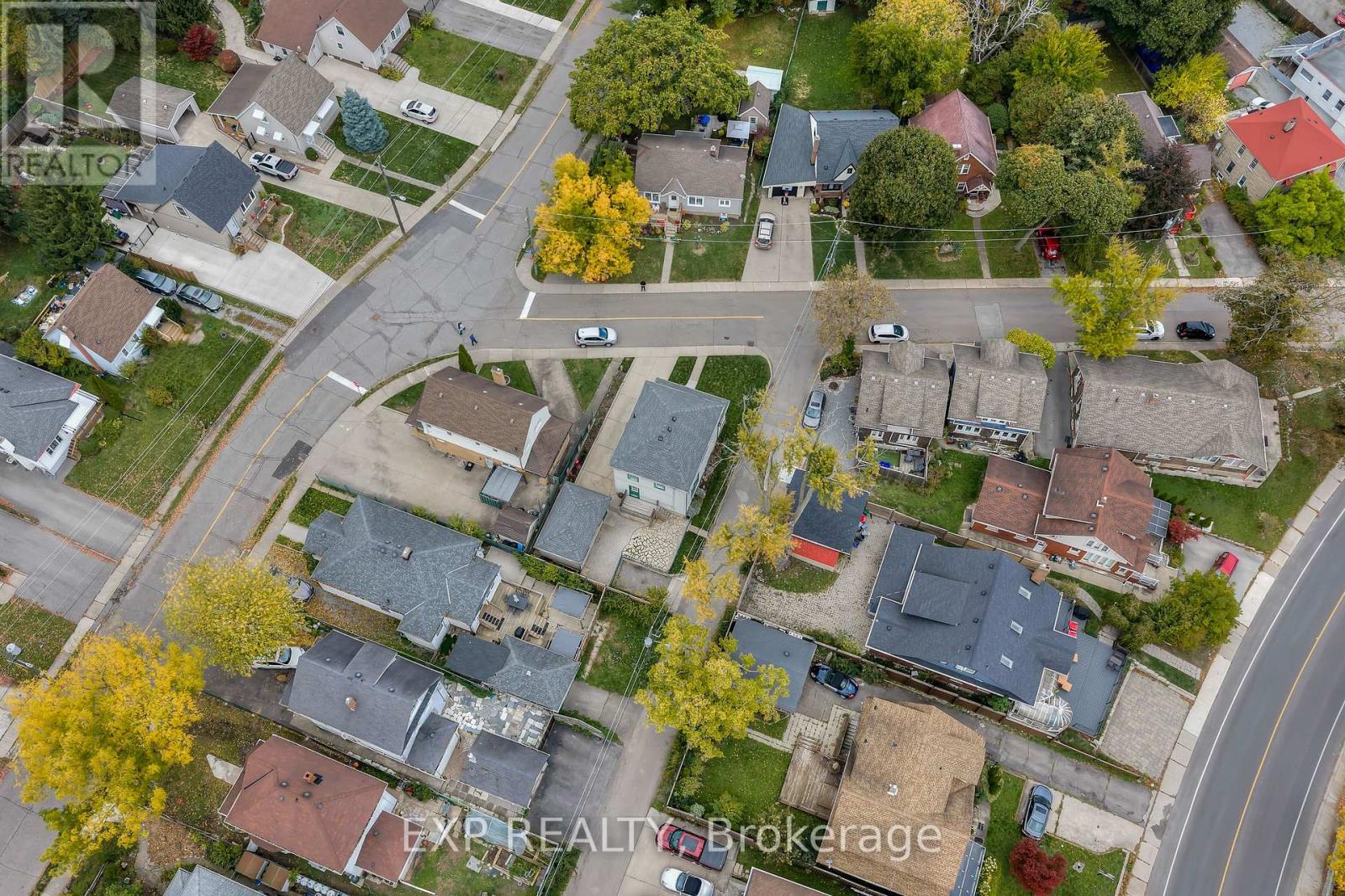 4364 Otter Street, Niagara Falls, Ontario  L2E 1G4 - Photo 37 - X12478216