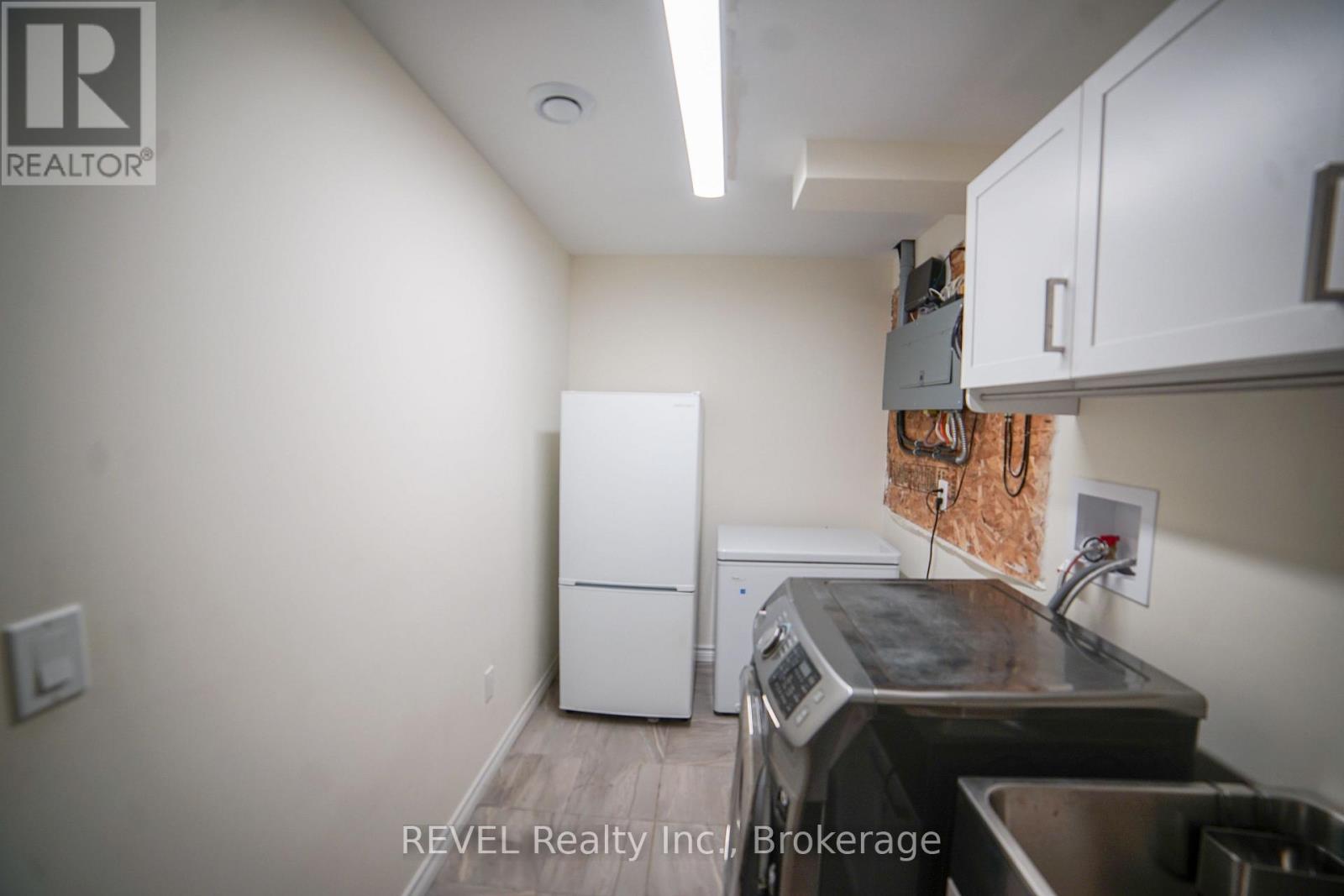 55 Pierpoint Drive, Niagara-On-The-Lake, Ontario  L0S 1J0 - Photo 32 - X12478260