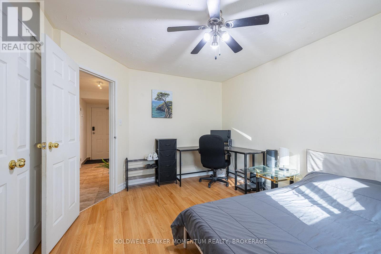 301 - 78 Welland Street N, Thorold, Ontario L2V 2C1 - Photo 11 - X12478296