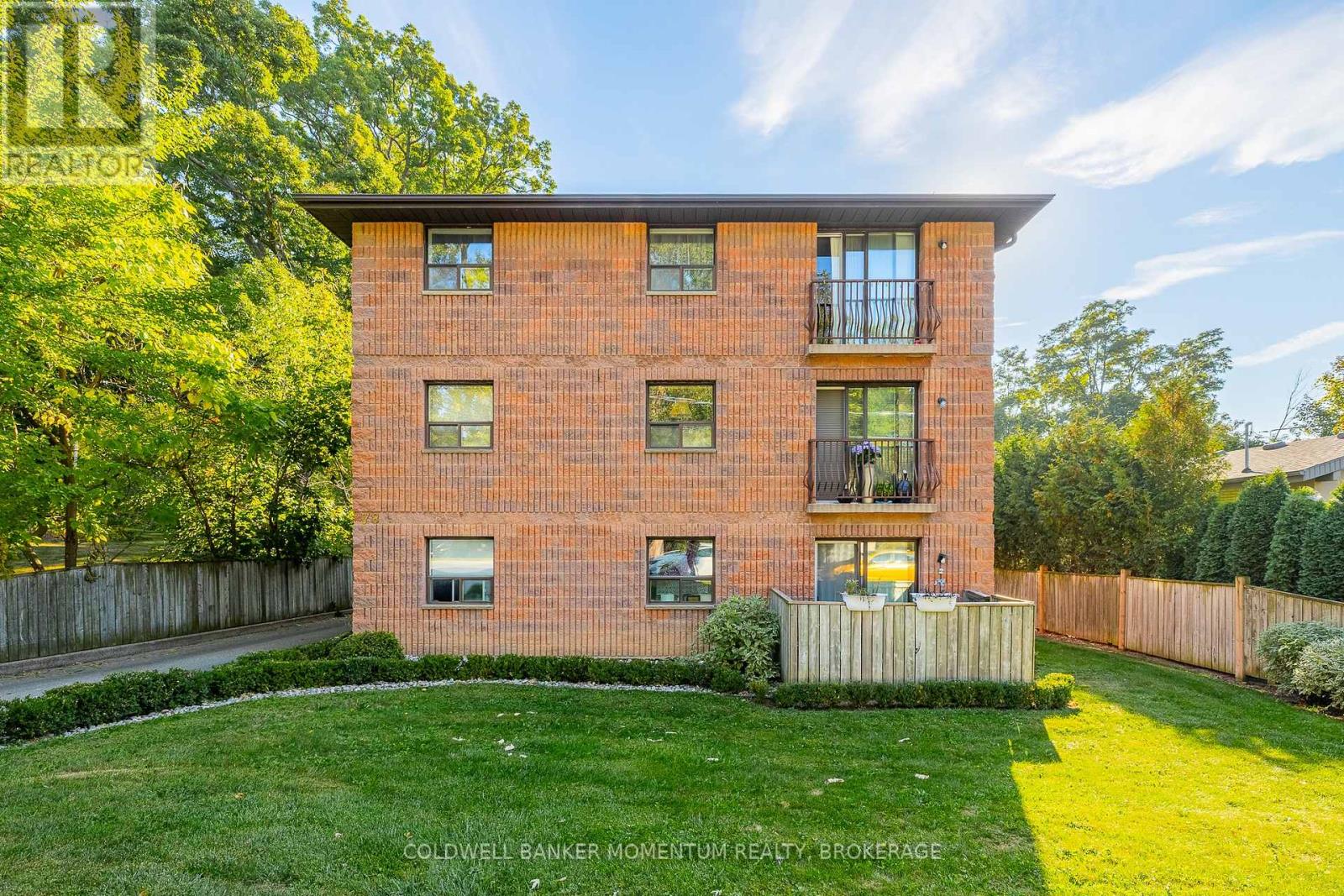 301 - 78 Welland Street N, Thorold, Ontario L2V 2C1 - Photo 3 - X12478296