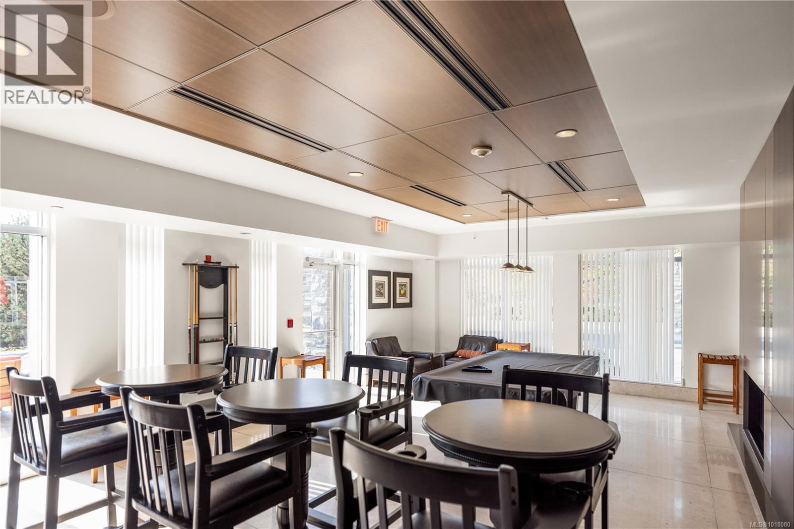 210 100 Saghalie Rd, Victoria, British Columbia V9A 0A1 - Photo 32 - 1018080