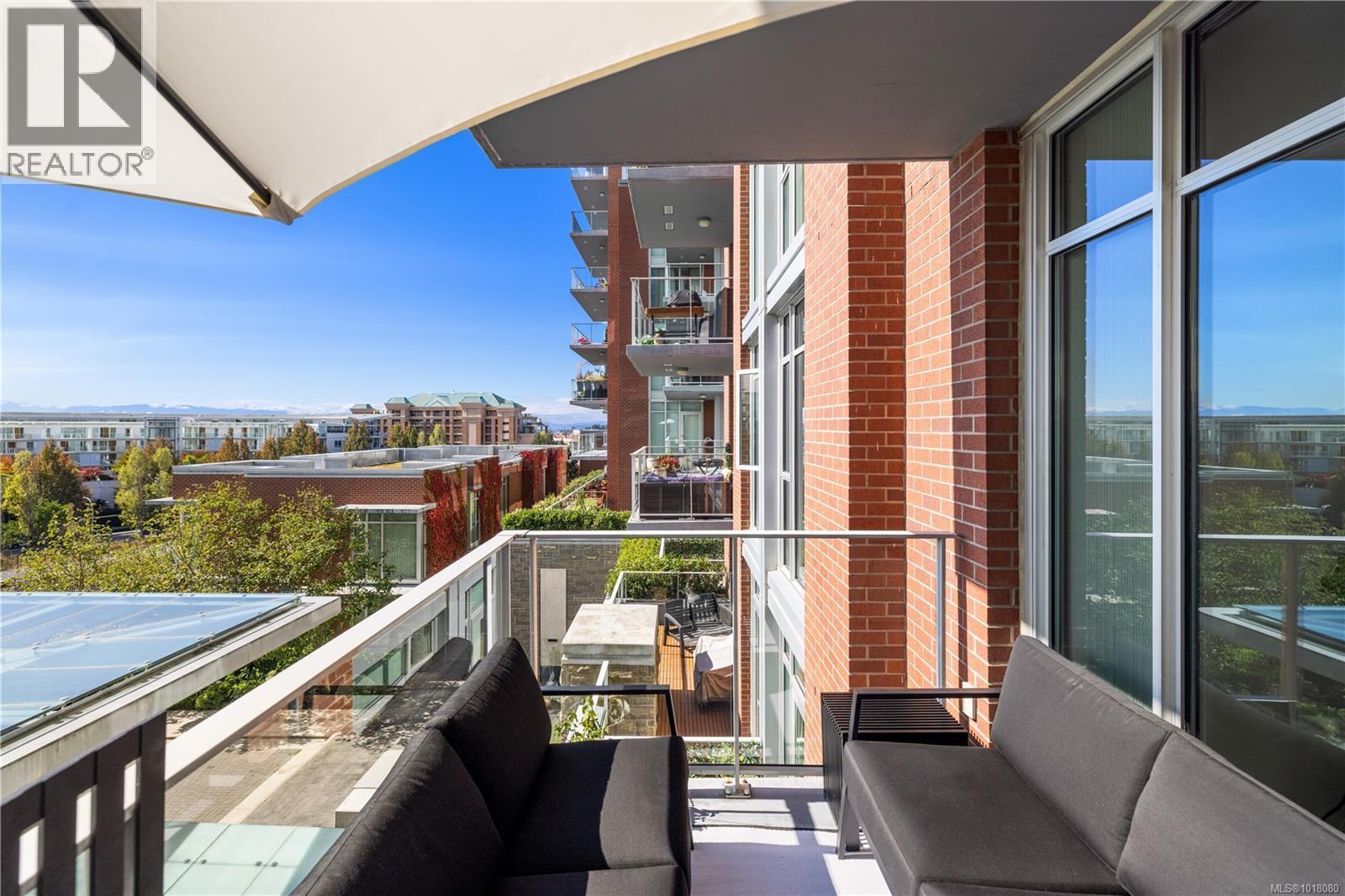 210 100 Saghalie Rd, Victoria, British Columbia V9A 0A1 - Photo 16 - 1018080