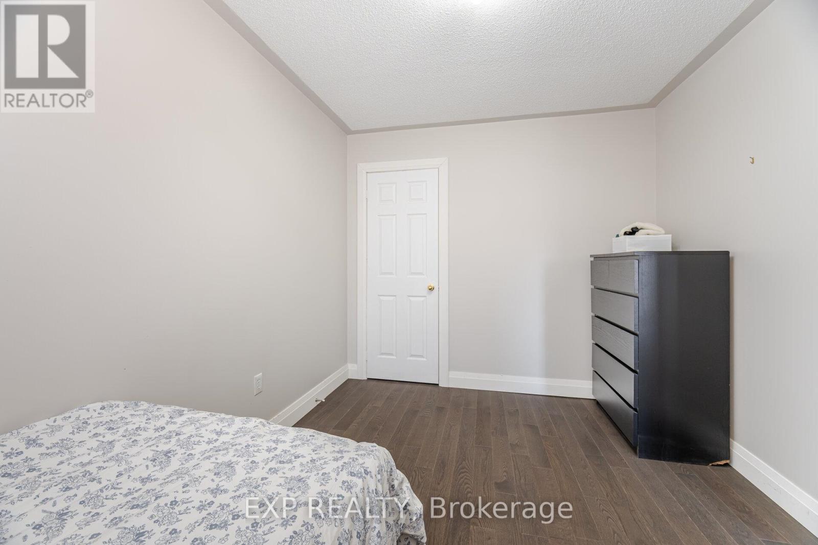 10 Seton Park Road, Toronto, Ontario  M3C 3Z6 - Photo 29 - C12400065