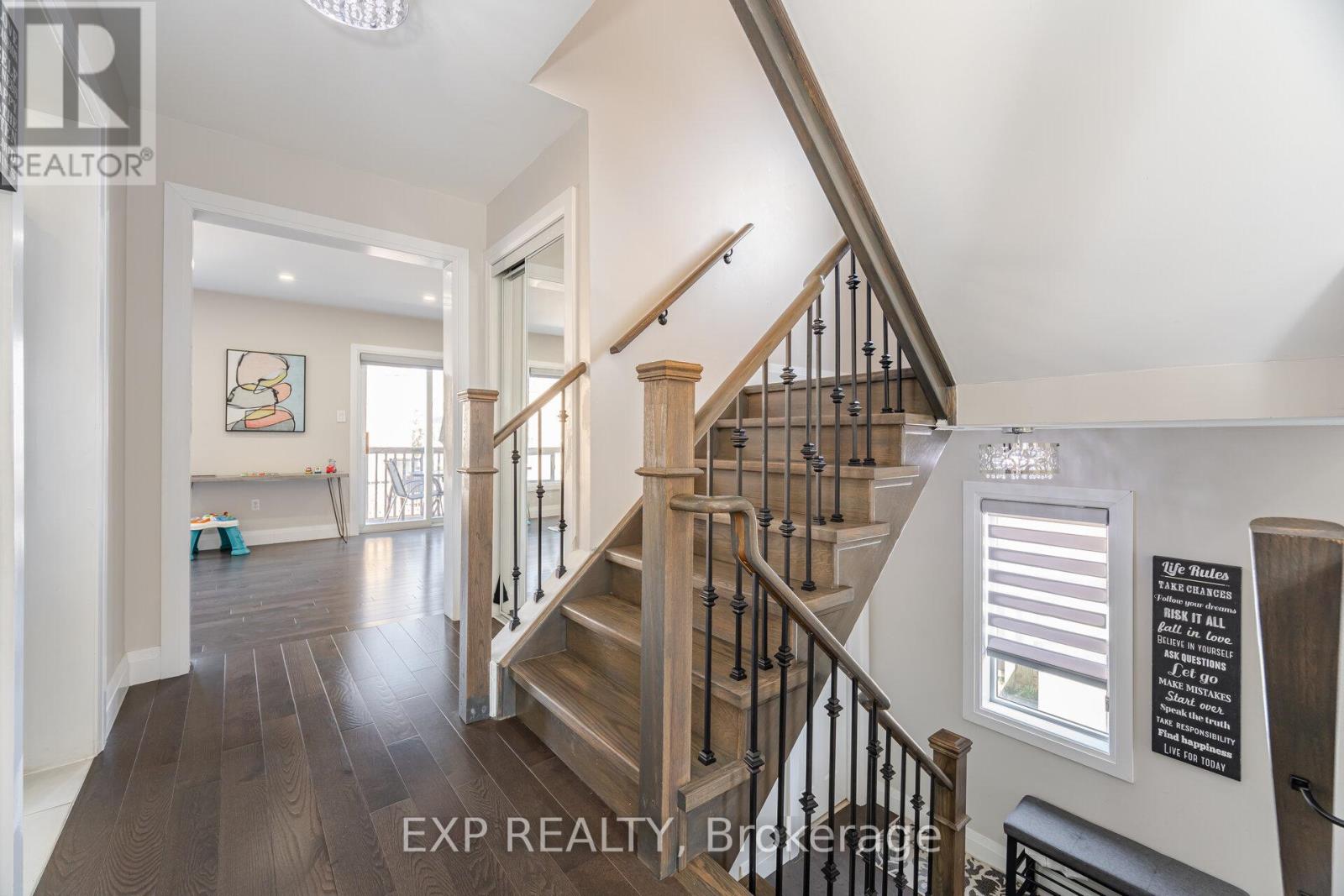 10 Seton Park Road, Toronto, Ontario  M3C 3Z6 - Photo 23 - C12400065