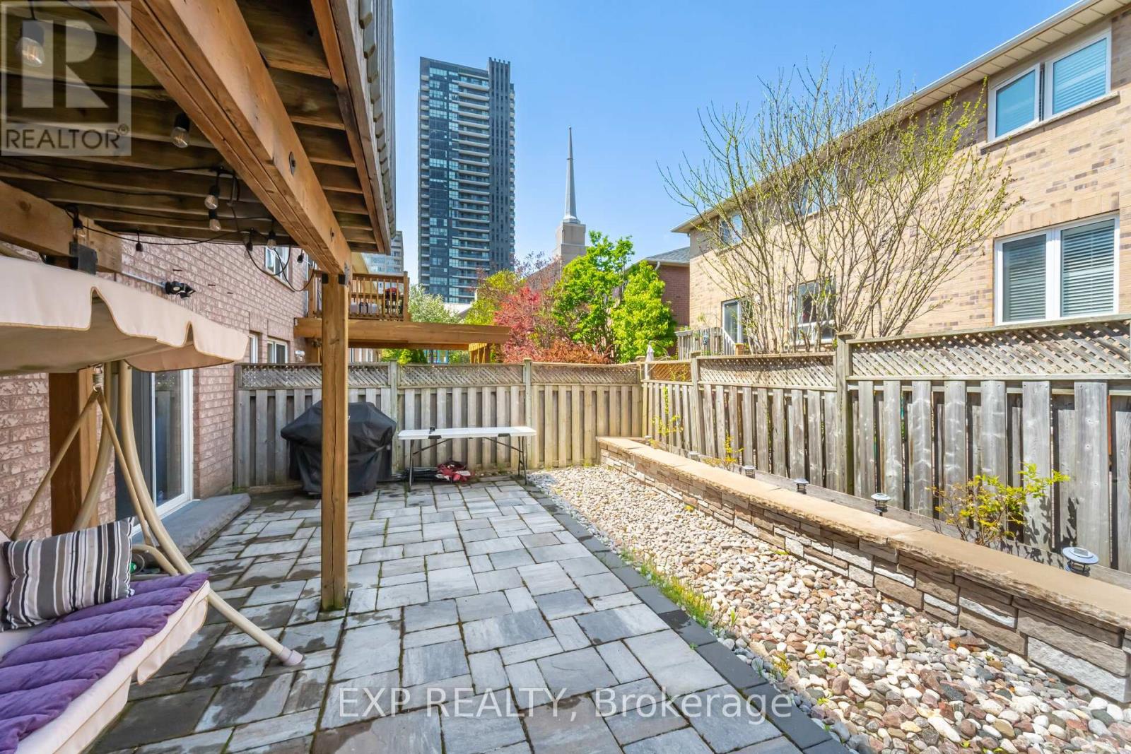 10 Seton Park Road, Toronto, Ontario  M3C 3Z6 - Photo 42 - C12400065