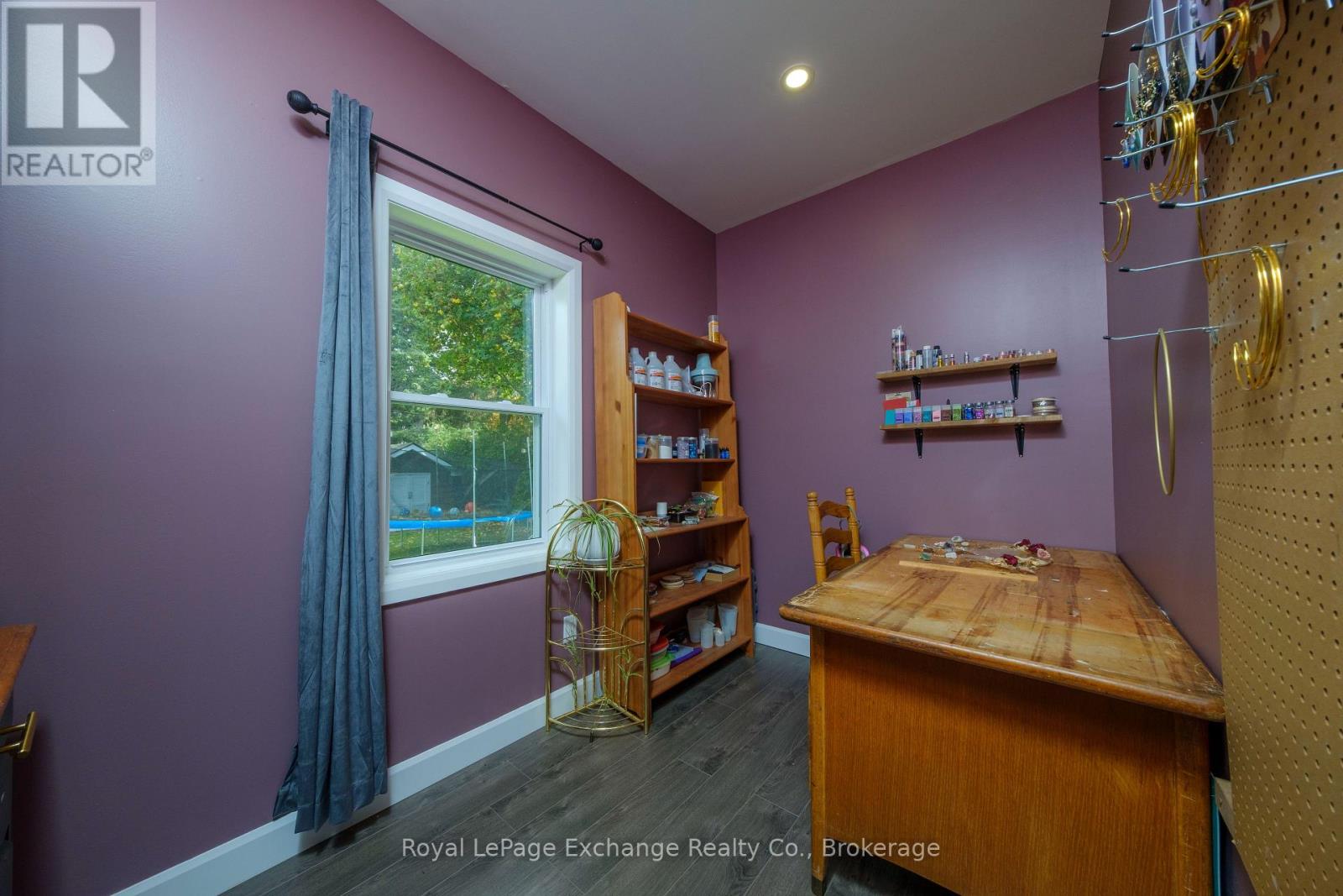 391 7th Avenue E, Owen Sound, Ontario  N4K 2W8 - Photo 11 - X12478238