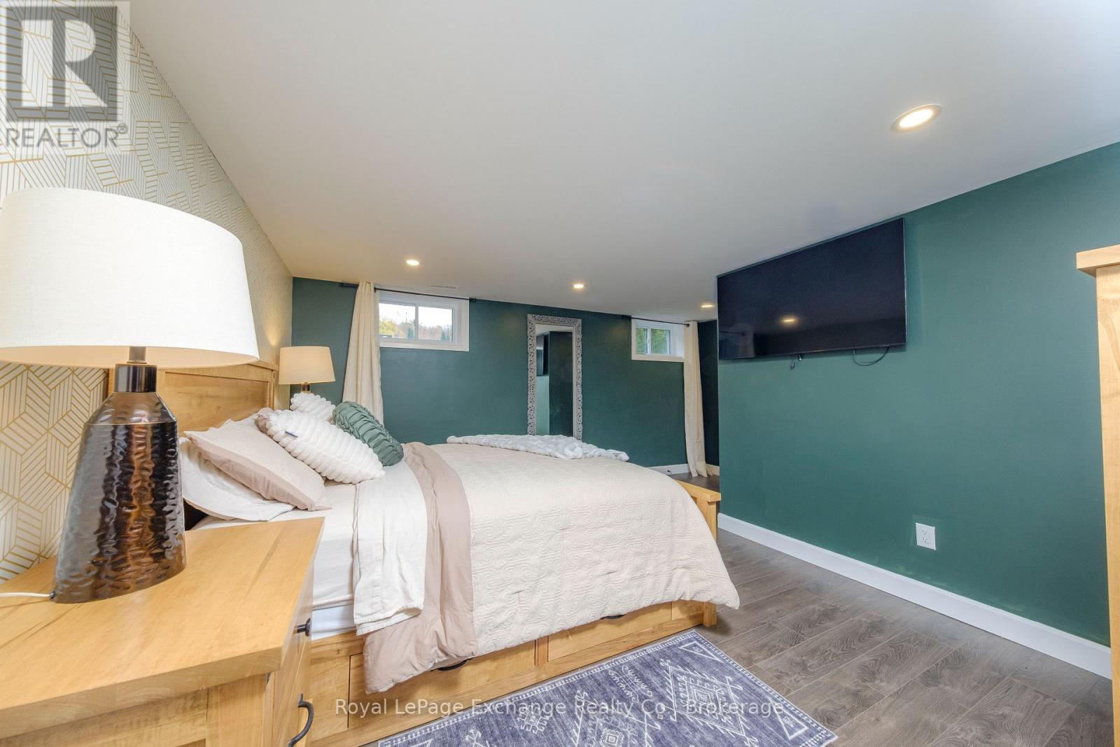 391 7th Avenue E, Owen Sound, Ontario  N4K 2W8 - Photo 17 - X12478238