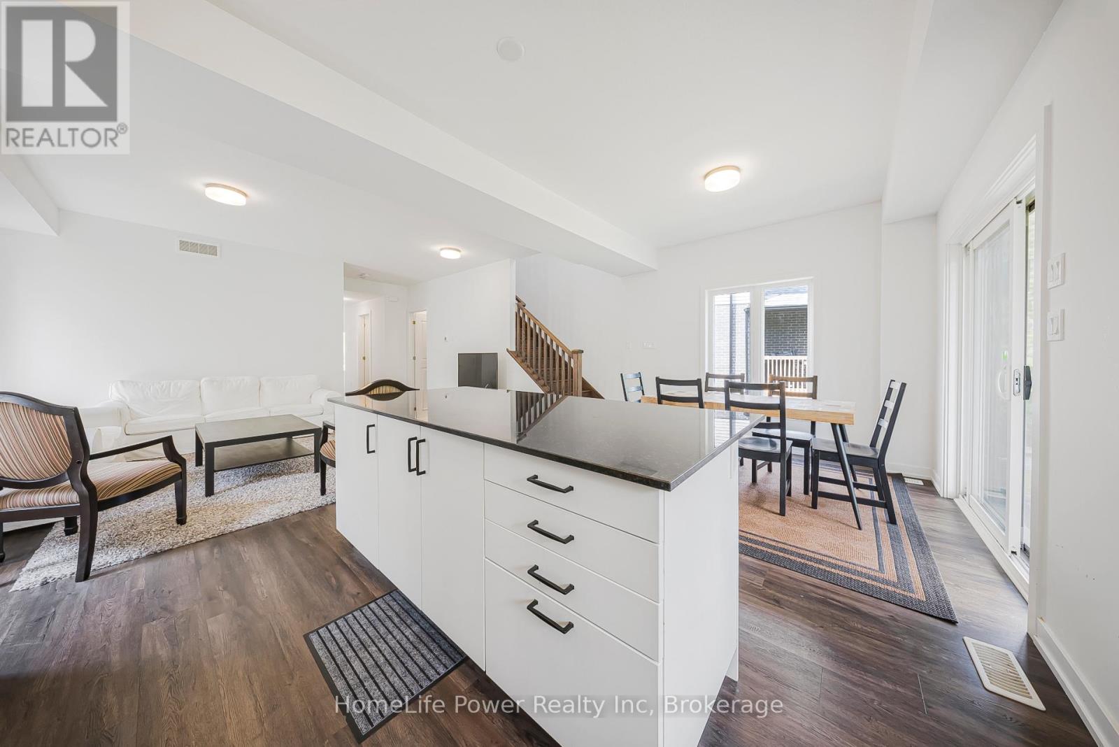 17 Ferris Circle, Guelph, Ontario  N1G 0H2 - Photo 29 - X12478244