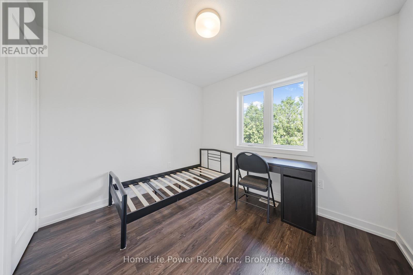 17 Ferris Circle, Guelph, Ontario  N1G 0H2 - Photo 39 - X12478244