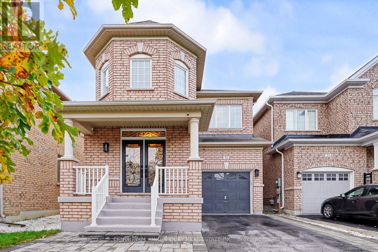 18 EDGEHILL AVENUE, Whitchurch-Stouffville, Ontario