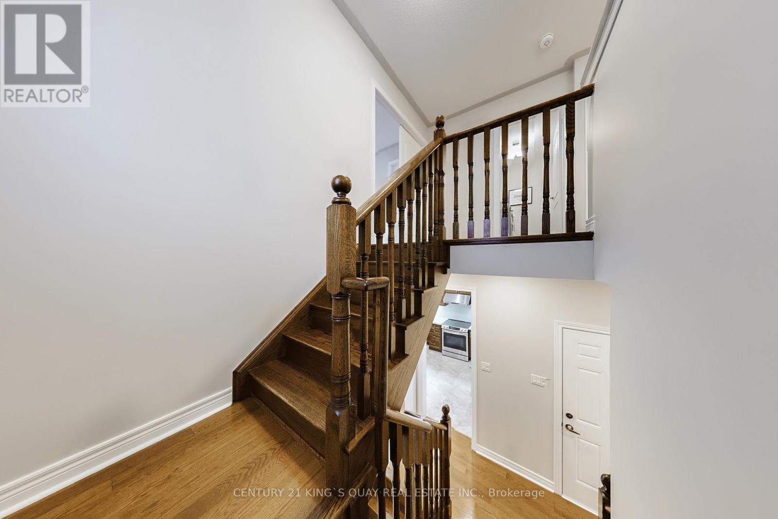 18 Edgehill Avenue, Whitchurch-Stouffville, Ontario  L4A 0V4 - Photo 20 - N12477933